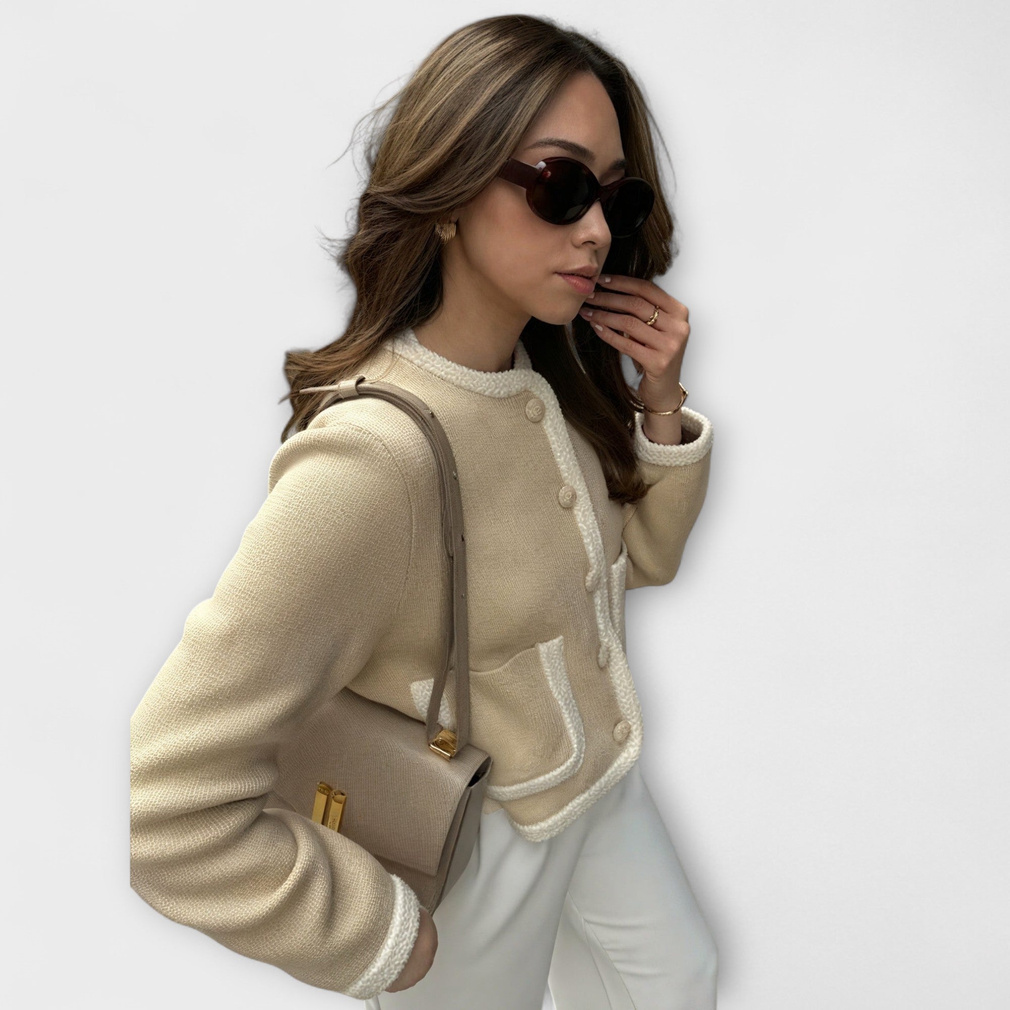 Sezane | Klasyczny Kardigan z Dekoracyjnymi Kieszeniami