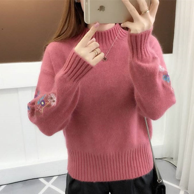 Floral | Gruby Sweter z Dzianiny Kaszmirowej z Kwiatowym Haftem